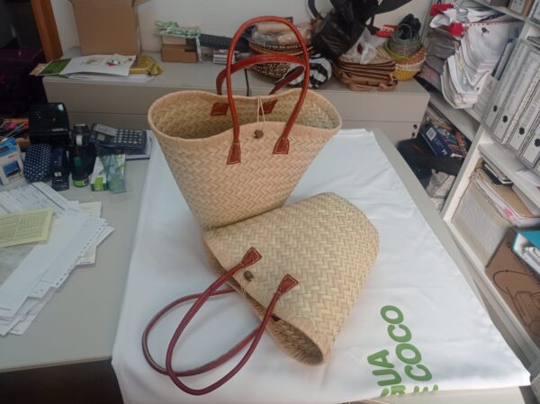 Cesto rafia natural asas