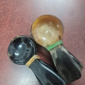 Cucharas de cebú pequeñas