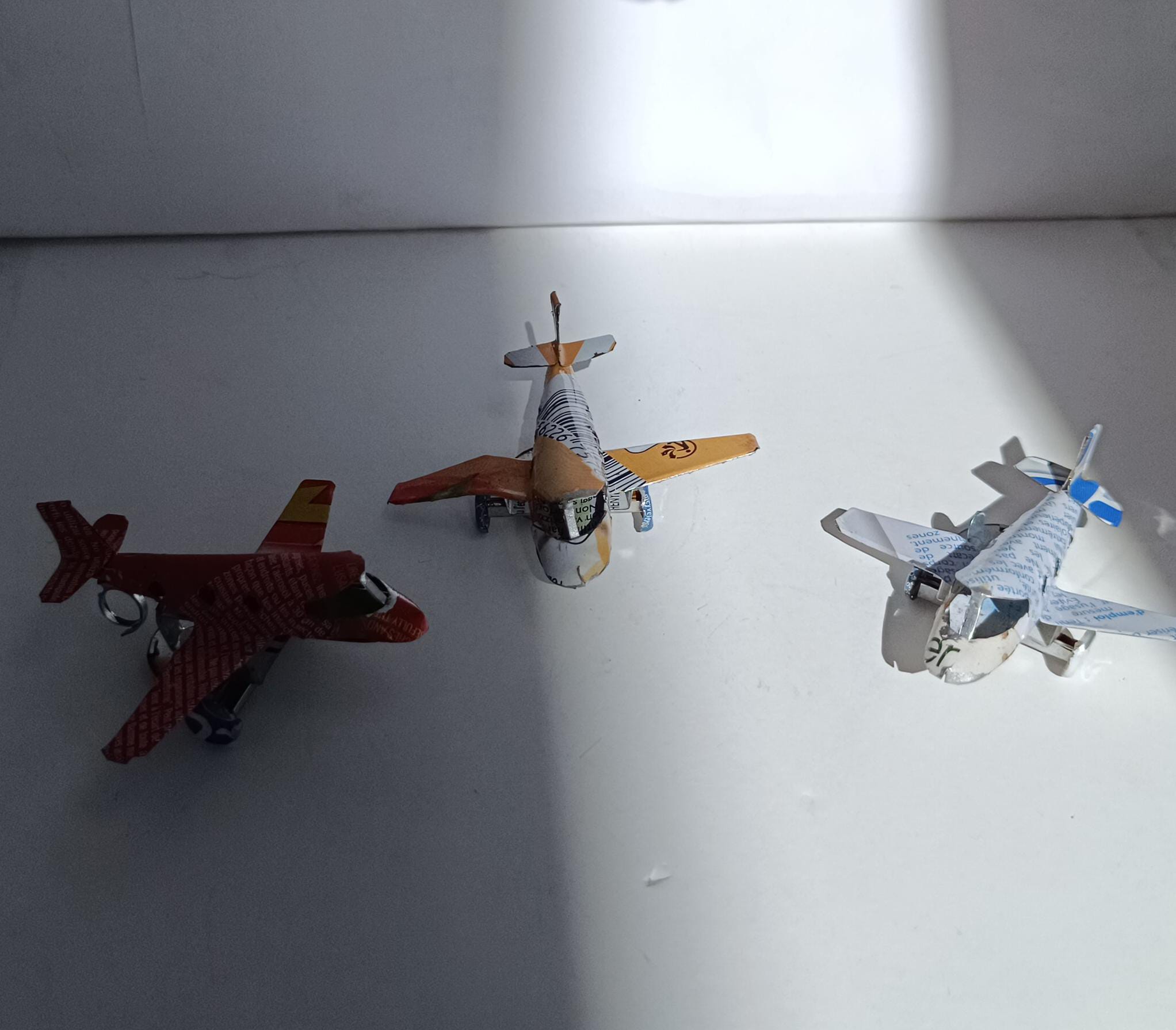Avion de lata - Imagen 2