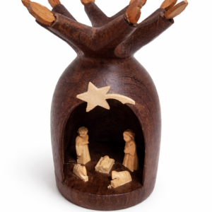 Portal de Belén dentro de un baobab grande